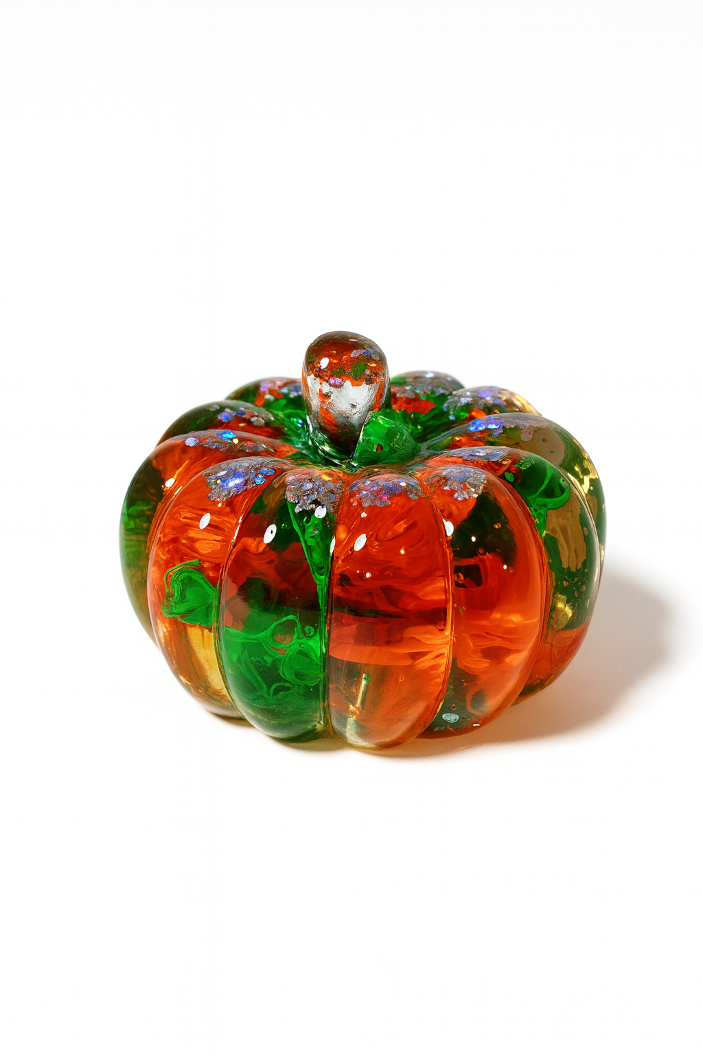 Mini citrouille en résine – Effet holographique & recyclage créatif