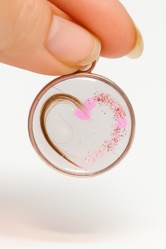 Pendentif Résine Précieuse – Mèche & Paillettes Roses